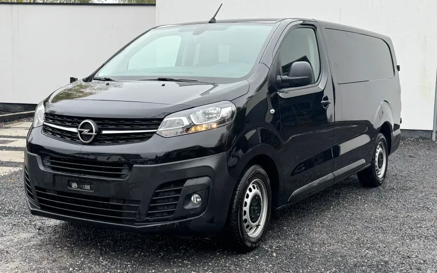 Opel Vivaro te koop bij Garage Schiettecatte in Gavere